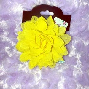 Girls/woman’s flower hair clips